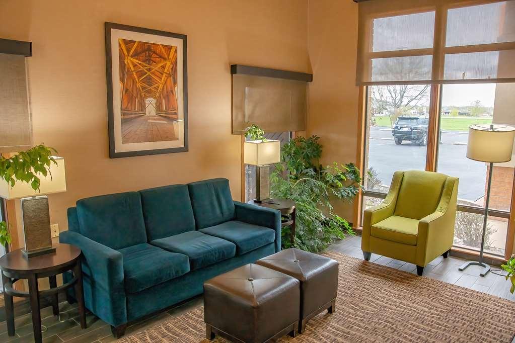 Comfort Inn Huntington Near University Интерьер фото