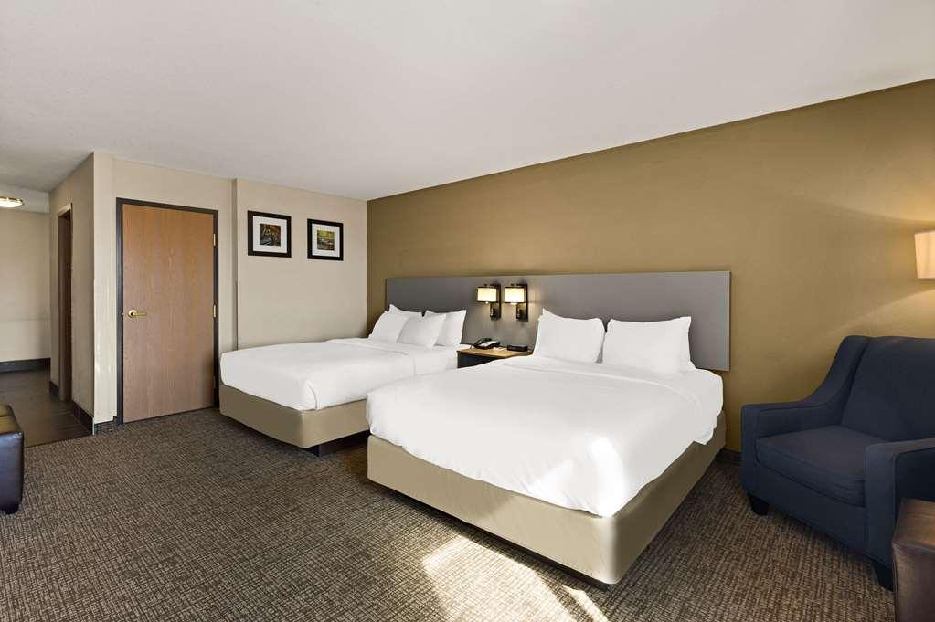 Comfort Inn Huntington Near University Номер фото